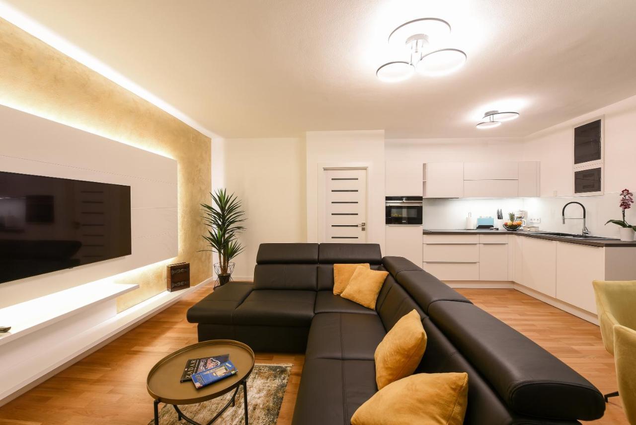 Zadar Sunset Penthouse With Spectacular View And Jacuzzi Apartment ภายนอก รูปภาพ