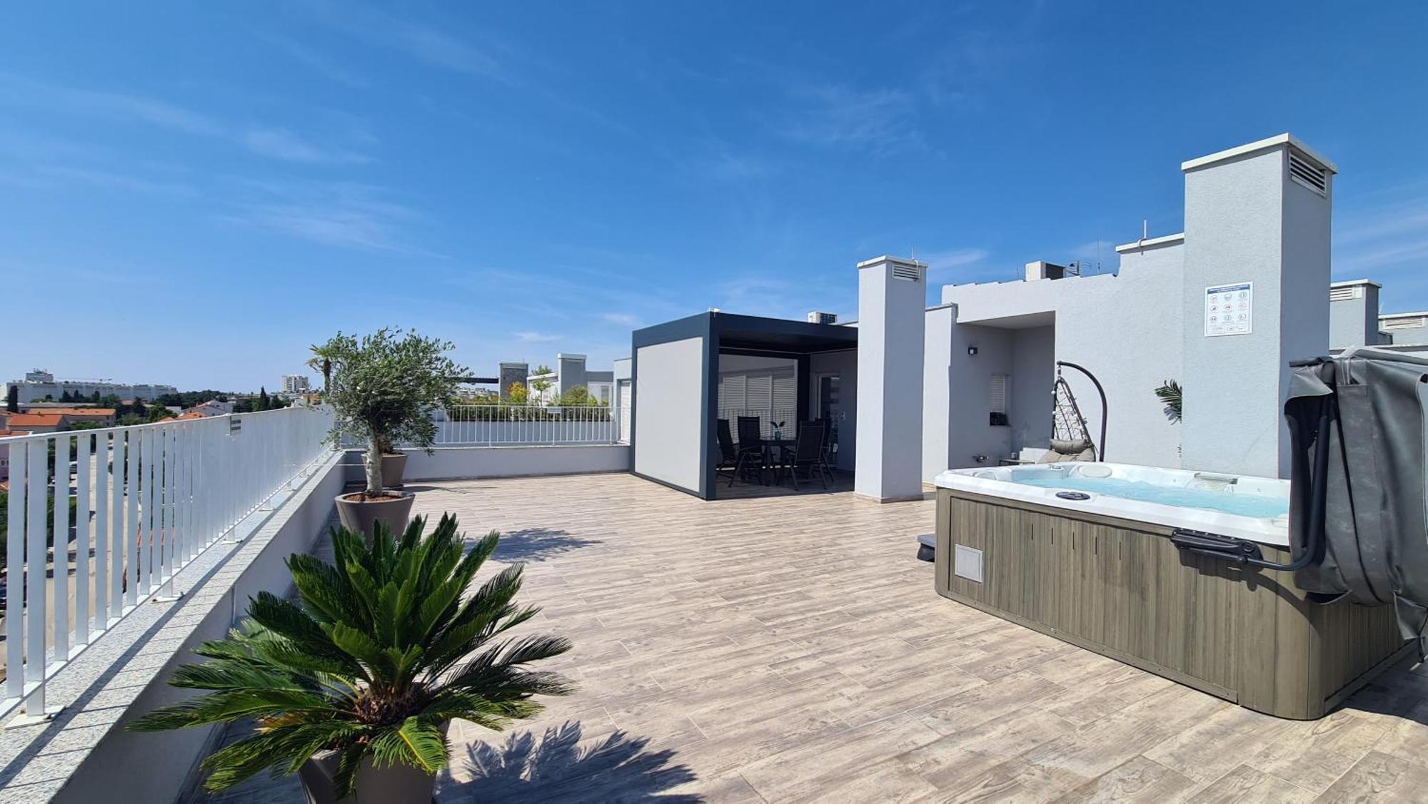 Zadar Sunset Penthouse With Spectacular View And Jacuzzi Apartment ภายนอก รูปภาพ