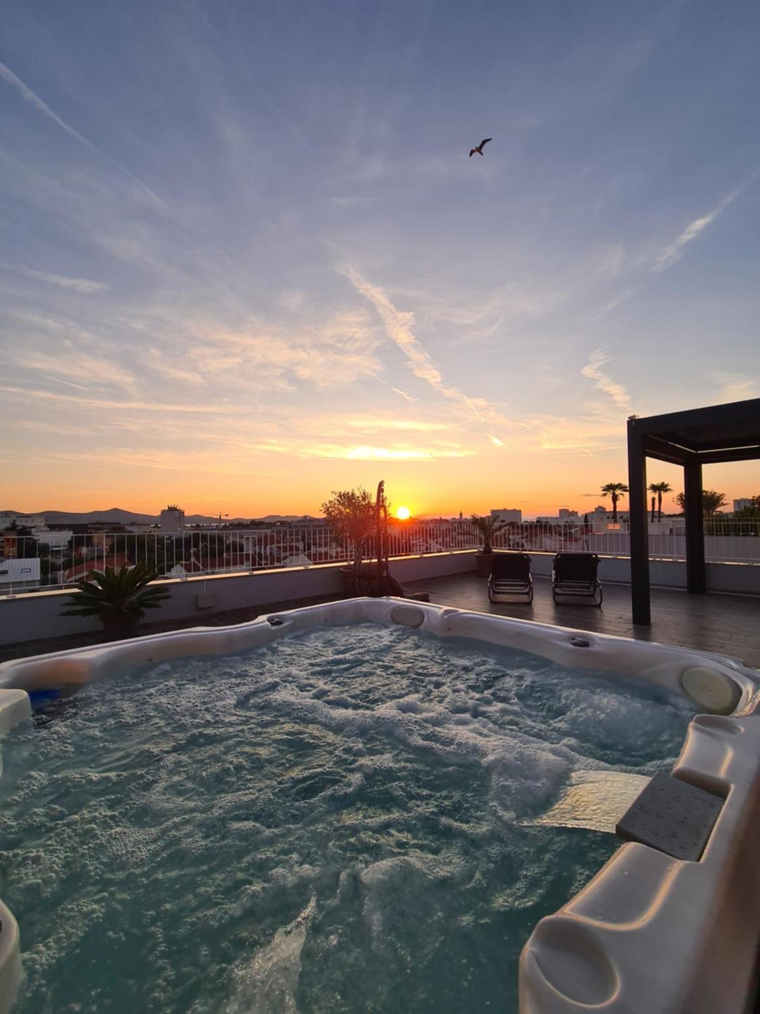 Zadar Sunset Penthouse With Spectacular View And Jacuzzi Apartment ภายนอก รูปภาพ